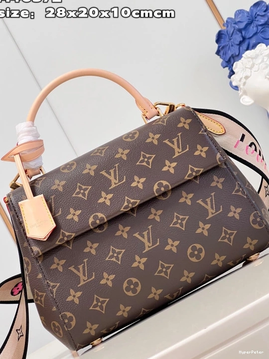 CHANELUNY VUITTON LOUIS BB 0820